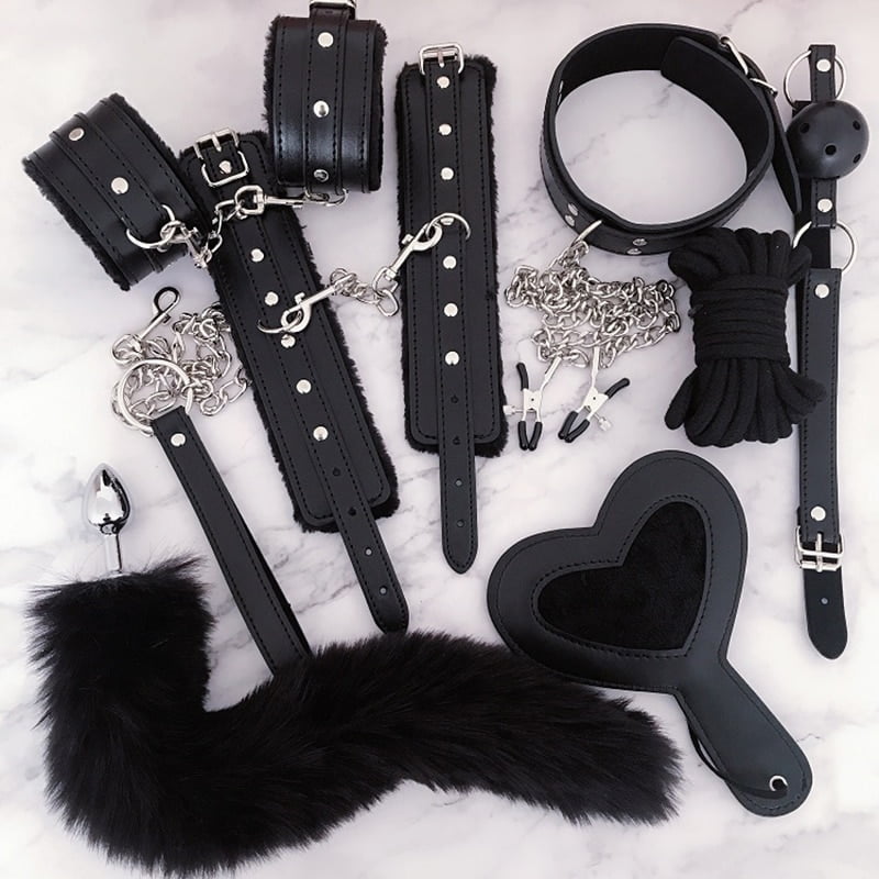 luxury-brand-Sex-Toys-for-Woman-Bdsm-Bondage-Set-Collar-Nipple-Clamps-Whip-Butt-Plug-Erotic-1